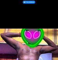 Bull Mam - masseur in Indore