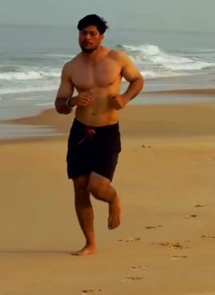 Bull & Masseur in Your City - Male escort in Hyderabad Photo 2 of 5