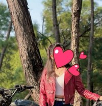 Bullet Girl Cam Show Service - escort in Noida