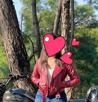 Bullet Girl Cam Show Service - escort in Noida