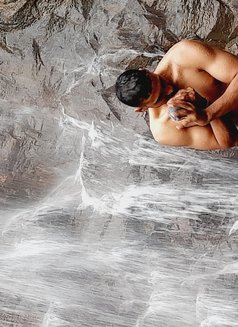 Bullish Yrman - Male escort in New Delhi Photo 4 of 4