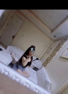 Bunga - escort in Bali Photo 4 of 4