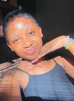 Bunmi - escort in Erbil Photo 5 of 6