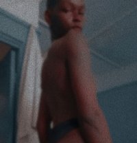 Bunnie - masseur in Nairobi