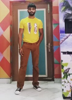 Bunny Boyxx - Acompañantes masculino in Gurgaon Photo 7 of 8