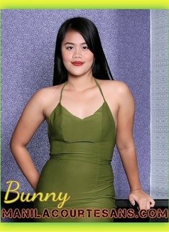Bunny - escort in Makati City Photo 1 of 7