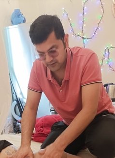 Bunny_ for woman & couple &TG Masseuse - Male escort in Dubai Photo 9 of 15