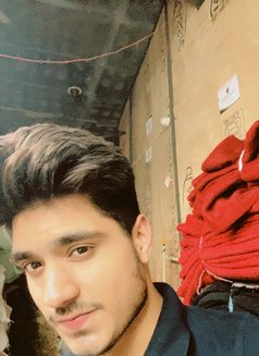 Bunny - Male escort in Ludhiana Photo 1 of 3