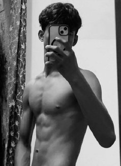 Bunny - Male escort in Ahmedabad Photo 3 of 4