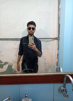 Bunny - Male escort in Candolim, Goa Photo 4 of 4