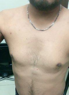 Bunny - Male escort in Dubai Photo 1 of 2