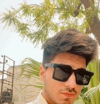 Bunny - Acompañantes masculino in Ludhiana