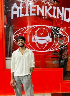 Bunny - Male escort in Mumbai Photo 1 of 4