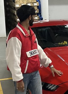 Bunny - Male escort in Mumbai Photo 2 of 4