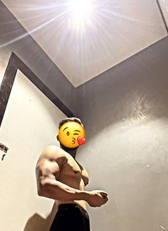Bunny - Male escort in Mumbai Photo 3 of 6