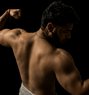 Bunny - Acompañantes masculino in New Delhi Photo 1 of 5