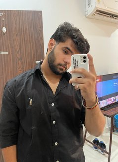 Bunny - Male escort in New Delhi Photo 4 of 5