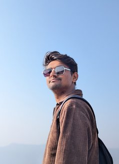Bunny - Acompañantes masculino in Pune Photo 3 of 3