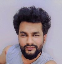 Delhi Ka Dilwala - Acompañantes masculino in Mumbai