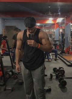 Bunny09 - Acompañantes masculino in Jaipur Photo 1 of 1