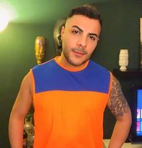 Burak Kara - Masajista in İstanbul