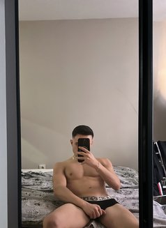 Burakzen - Acompañantes masculino in Ankara Photo 11 of 11