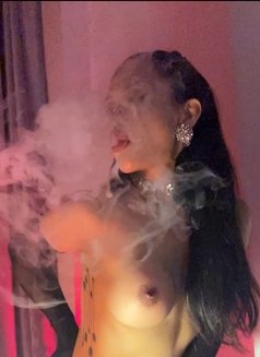 Burning Desires,Smoke fil d nyt - Transsexual escort in Hong Kong Photo 3 of 29