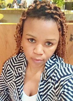 BUSHIE.BDSM,BJ,CIM,GFE,SQUIRT,3SOME,kink - puta in Pune Photo 1 of 15