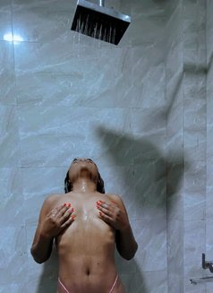 BUSHIE.BDSM,BJ,CIM,GFE,SQUIRT,3SOME,kink - escort in Gurgaon Photo 14 of 18