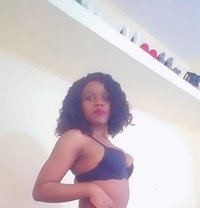 BUSHIE.BDSM,BJ,CIM,GFE,SQUIRT,MMF3SOME. - puta in Chennai Photo 10 of 13