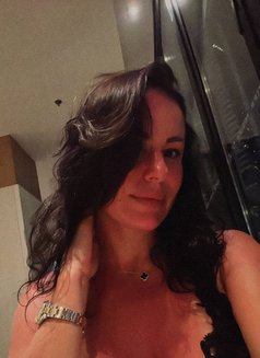 Business Bay, Elegant Independent Lady - escort in Dubai Photo 6 of 8
