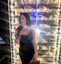 Business Bay, Elegant Independent Lady - escort in Dubai