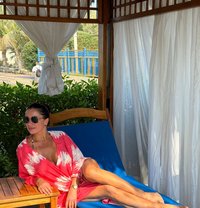 Business Bay, Elegant Independent Lady - escort in Dubai