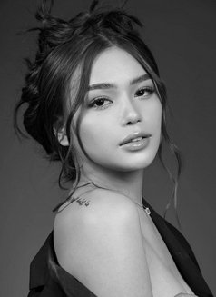 Diana - escort in Taipei Photo 4 of 14