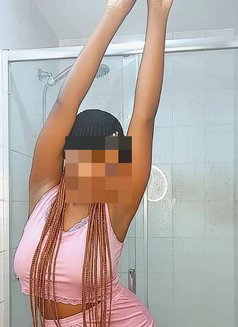 Bussy, Hot Independent African Escort - puta in New Delhi Photo 3 of 5