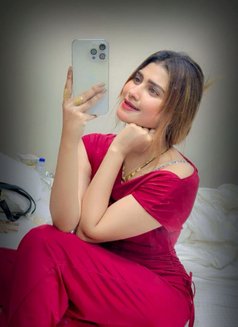 Bustie Nd Hotty Vdpalani Nungambakkam - escort in Chennai Photo 2 of 3