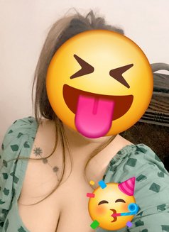 Busty Anchal - puta in Noida Photo 7 of 7