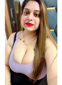 Busty B Ooby Independent Aanchal - escort in Kolkata Photo 1 of 3