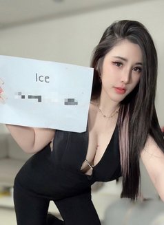 Busty Bangkok Escort Girl - escort in Bangkok Photo 14 of 19