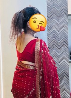 MATURE BHABHI CAM/ANAL QUEEN MEET - puta in New Delhi Photo 9 of 12