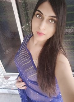 Busty Bong Alina only for paid cam.. 🫶 - escort in Bangalore Photo 6 of 9