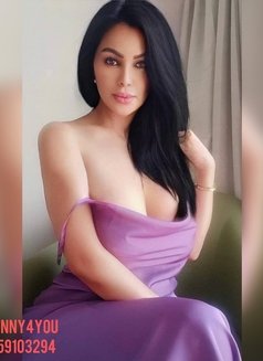 BUSTY CURVACEOUS JENNY LEAVING SOON - puta in Kuala Lumpur Photo 9 of 18