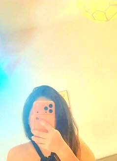 Busty, Curvy, Indian, Independent - escort in Dubai Photo 2 of 8