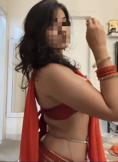 Busty Gfe Exp Bdsm - puta in Hyderabad Photo 6 of 8
