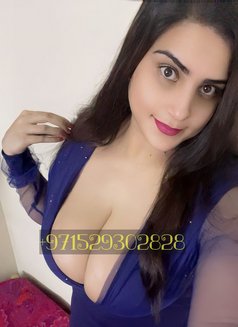 Busty Meesha Roy - escort in Dubai Photo 3 of 5