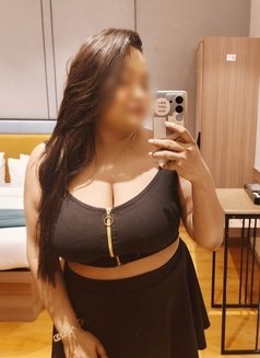 Busty Meher - escort in New Delhi Photo 8 of 8