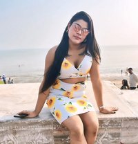 Busty Nancy - Transsexual escort in New Delhi