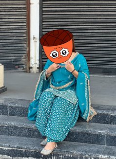 Pooja Bhabhi Meet/cam - puta in Noida Photo 10 of 22