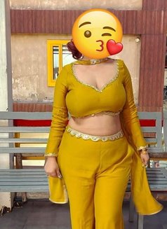 BIG CURVY BOOBS CAM/ANAL QUEEN MEET - escort in New Delhi Photo 14 of 23
