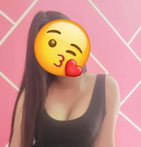 BIG CURVY BOOBS CAM/ANAL QUEEN MEET - puta in New Delhi